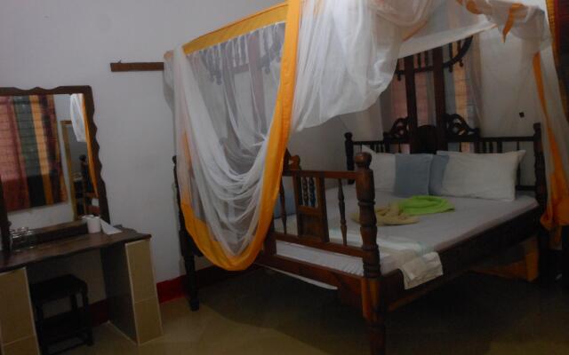 Mbuyuni Beach Village - Bungalows