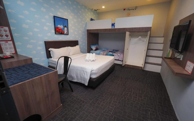 S Boutique Hotel