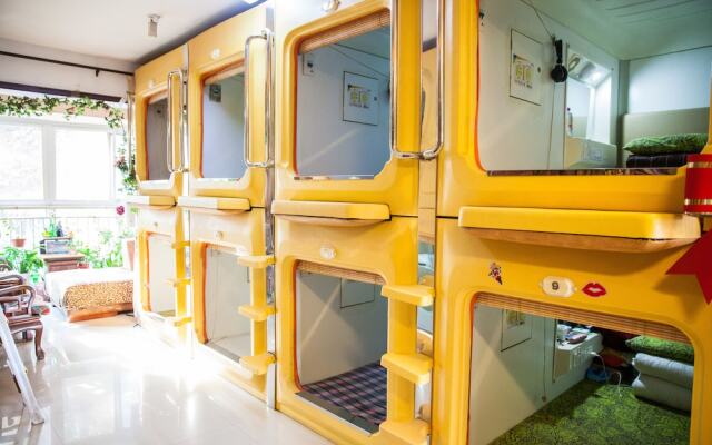 Papa's Capsule Apartment Xi'an - Hostel