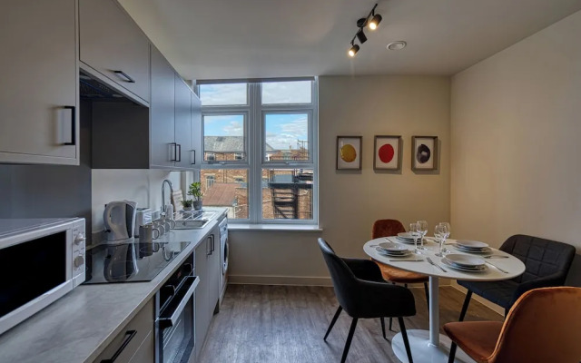 Renaissance House Apartments
