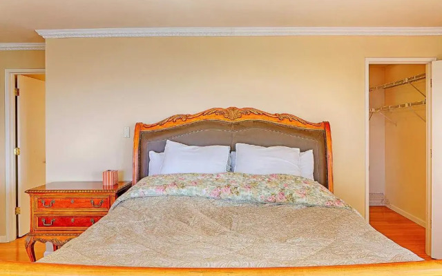 Four Stone Beach House