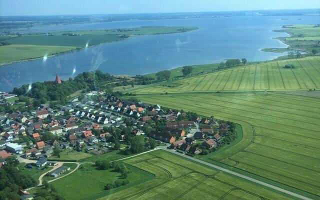 Comfortable Apartment Near Insel Poel