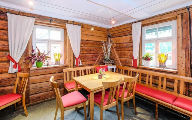 Hotel Garni Zum Holzfäller