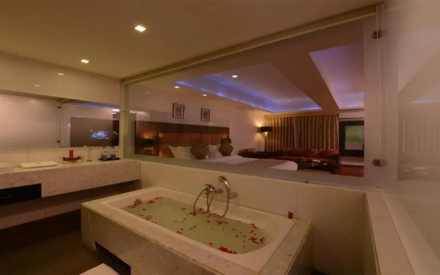 Top3 Lords Resort Bhavnagar