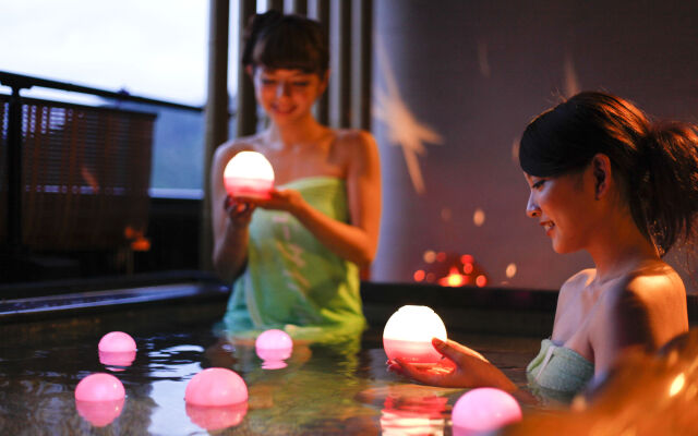 Kawaguchiya Kinosaki Riverside Hotel