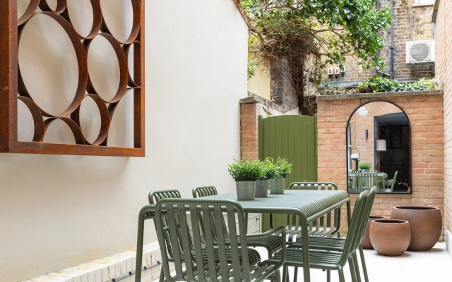 Culford Gardens III by Onefinestay