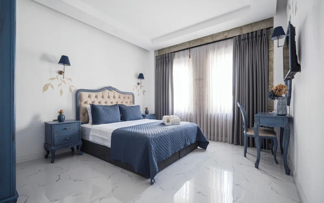 Voger Alaçatı Family