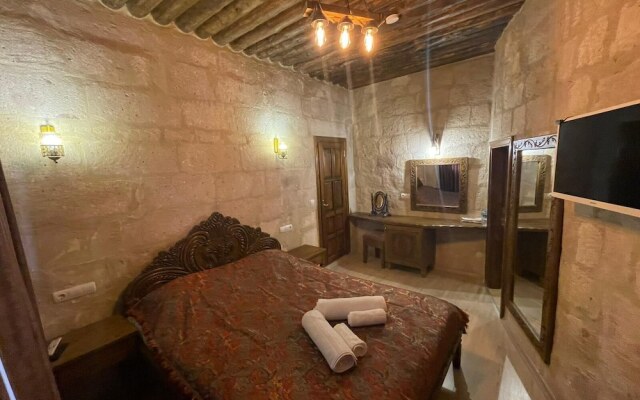 Bella Vista Stone House