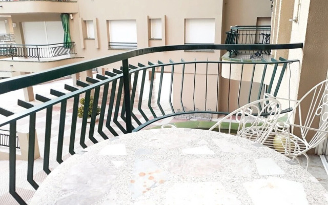 Apartamento con piscina Rancho Suizo 811