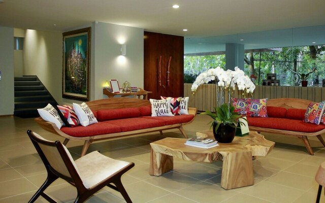 The Loji Patra Kuningan by ZEN Rooms