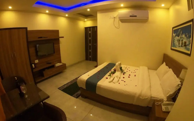 Hotel Tara Suites