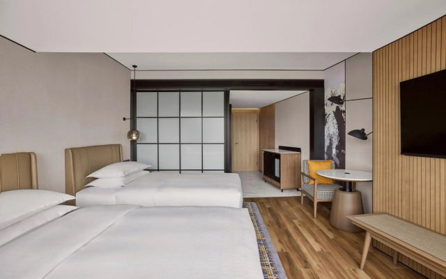 Sheraton Chengdu Lido Hotel