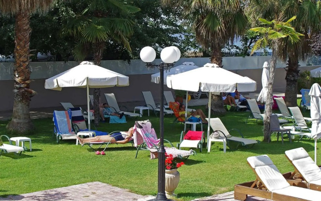 Sun Beach Hotel