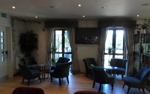 Stanton House Hotel