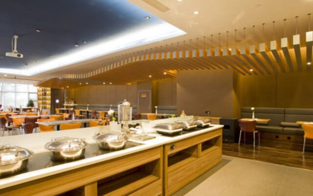 Tianjin U Hotel