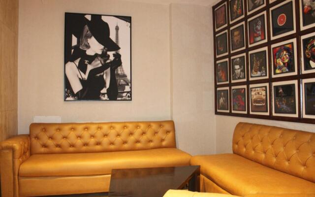 Bellmont Hotel Noida