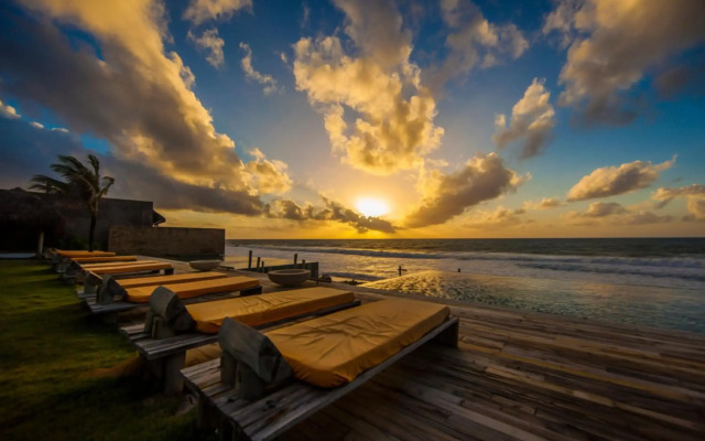 Kenoa Exclusive Beach SPA & Resort