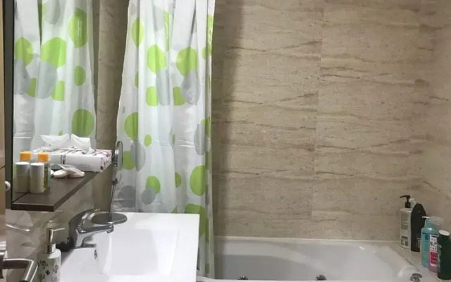 Apartamento En Madrid Situado Cerca De Metro Y Autobus
