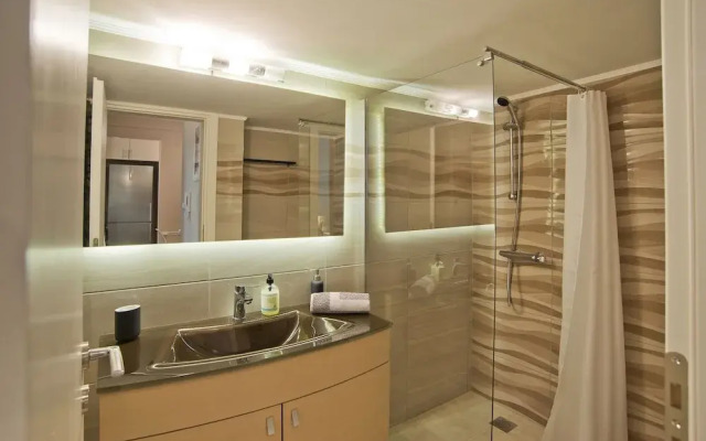 Jasmine in Athens With 1 Bedrooms and 1 Bathrooms