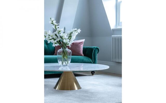 Royal Kensington Penthouse IX- 3 bed