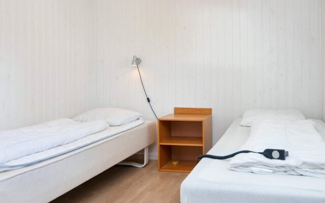 6 Person Holiday Home in Ebeltoft