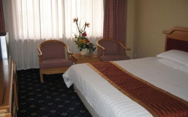Rong Hu Hotel