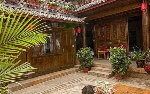Lijiang Mengli Qianxun Inn