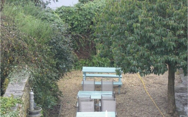 Montacute Country Tearooms B&B