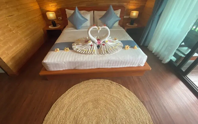 Phumala Lanta Seaview Resort