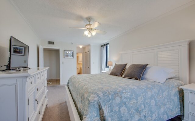 Enclave 202a 2 Bedroom Condo by RedAwning