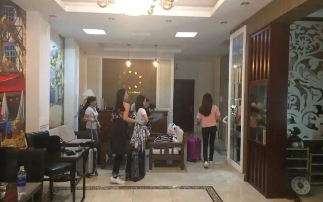 Airanc 605 - Airport Apartments and Cars