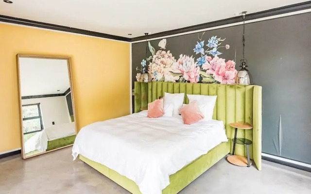The Urban Sanctuary Boutique Hotel
