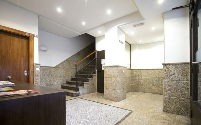 Apartamentos Adelfas
