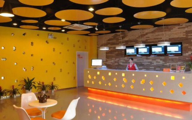 Keyi Chain Hotel (Suzhou South Bus Station)