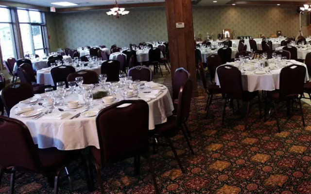 Best Western Plus Fernie Mountain Lodge