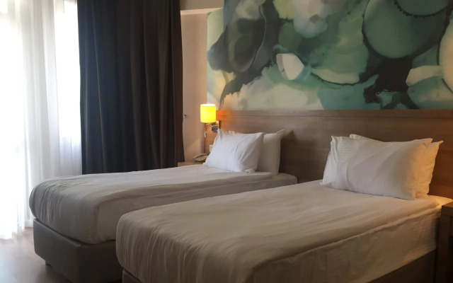 Ramada by Wyndham Rome / Verona