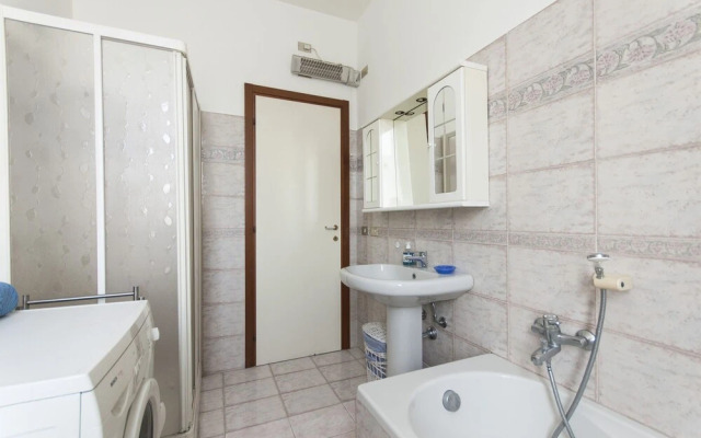 Bright & Cozy Flat near Navigli, Iulm, Tortona