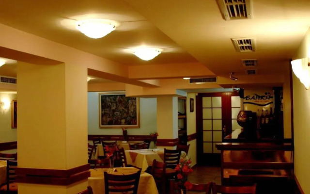 Hotel Zenith