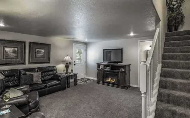 Mountain Soiree by Ruidoso Vacation Rentals