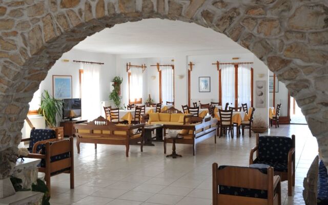 Hotel Eri