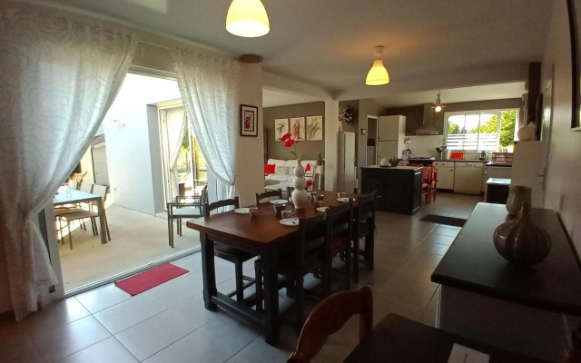 Modern House not far From Mont Saint-michel