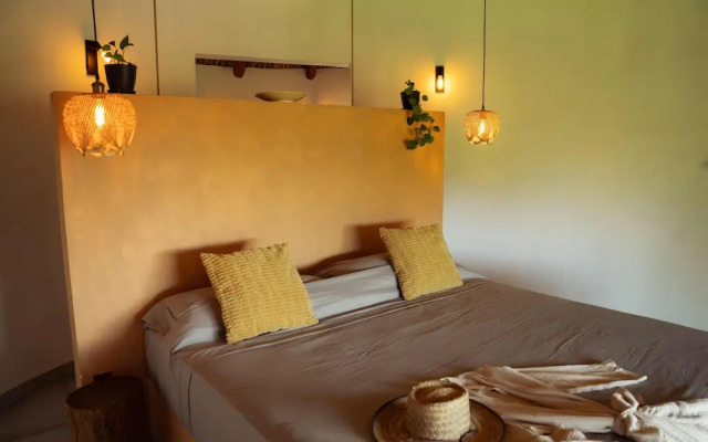 Villas Oasis Bungalow Top