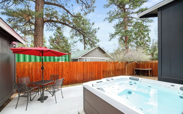 The Maple Lane Hideaway