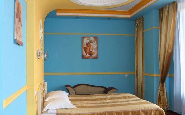 Tiso Hotel