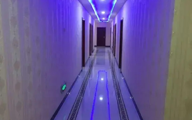 Pianguan Haotai Business Hotel