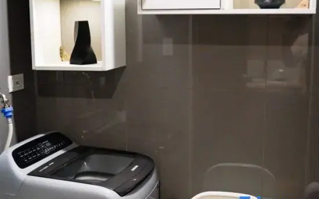 1BR Makati, Air Residences M006