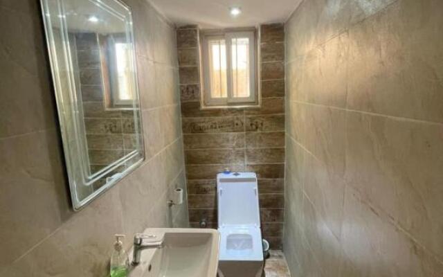 4 bedroom apartment available osapa