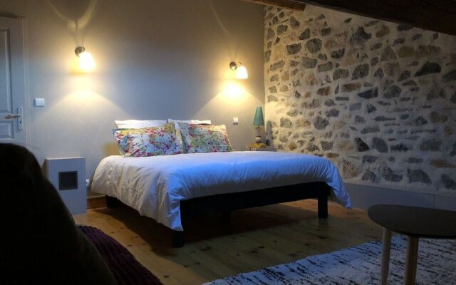 Aux Belles Vacances- Adult Only