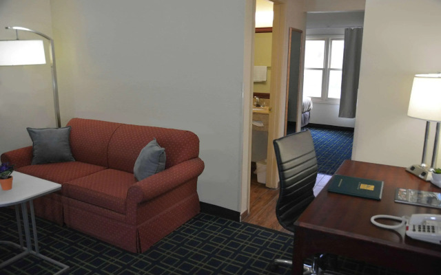 Quality Inn And Suites Dublin