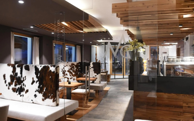 Dolomeet Boutique Hotel